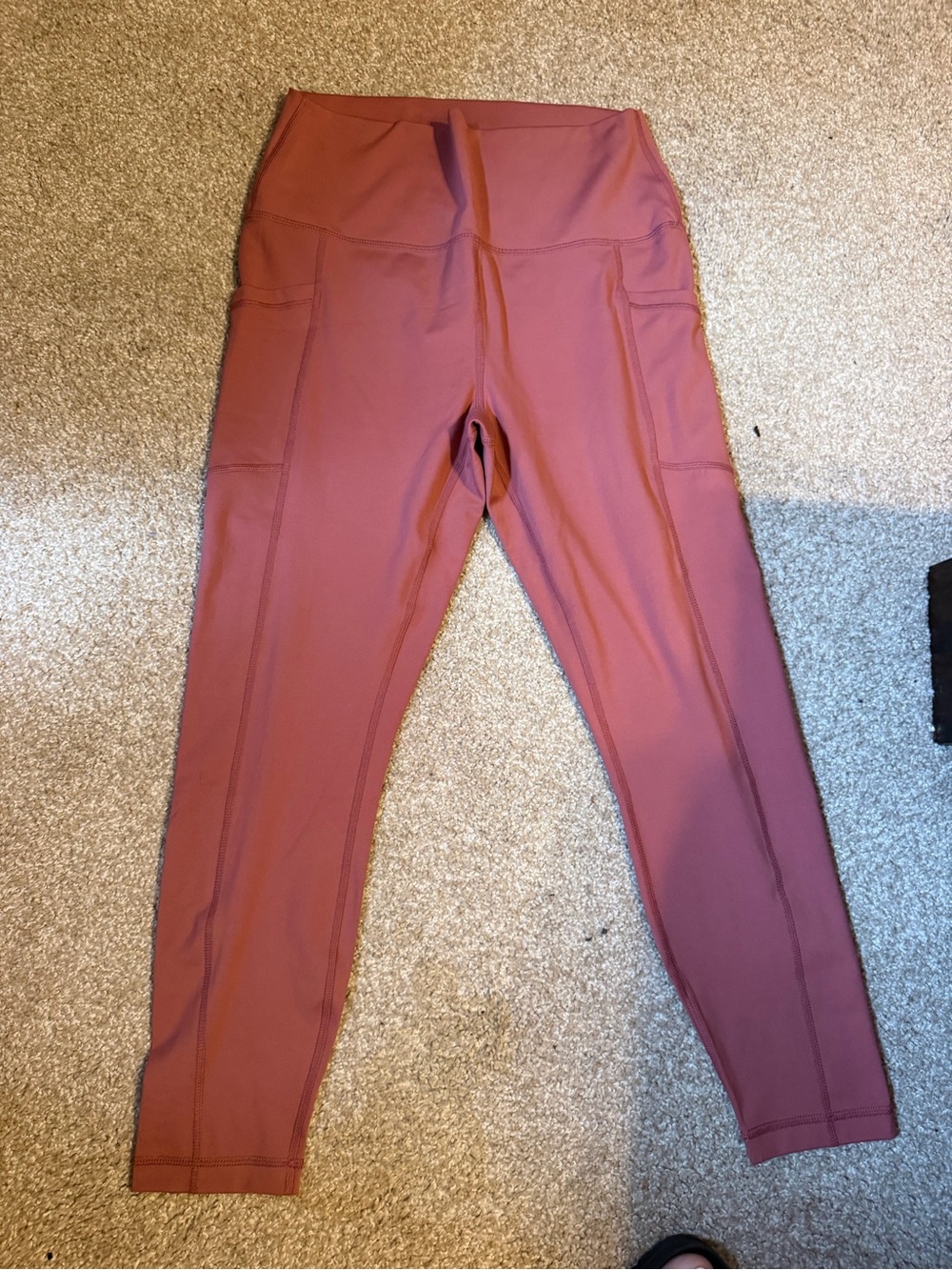 Yogalicious High-Rise Leggings in Rosewood Mauve